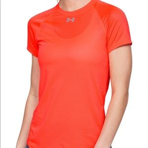 Under Armour Womens Run Top NWT